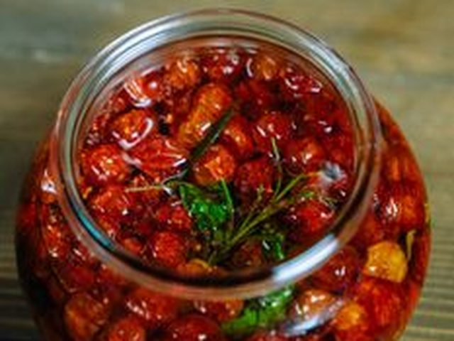 Sun-Dried Tomatoes